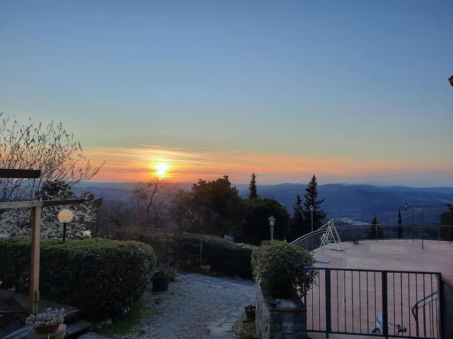 Linari Villa Tutti I Colori Del Chianti מראה חיצוני תמונה
